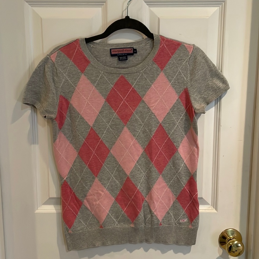 Vineyard Vines shirt sleeve argyle sweater size M